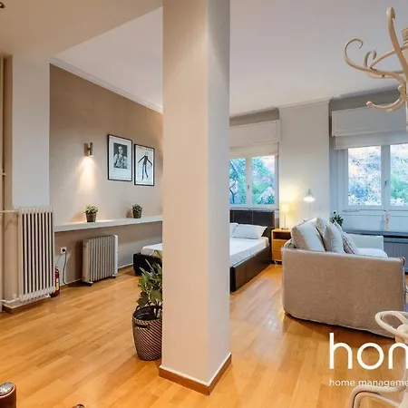 Arty & Comfy Homm Studio In Lycabettus