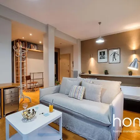 Arty & Comfy Homm Studio In Lycabettus *