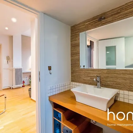 Arty & Comfy Homm Studio In Lycabettus Athens